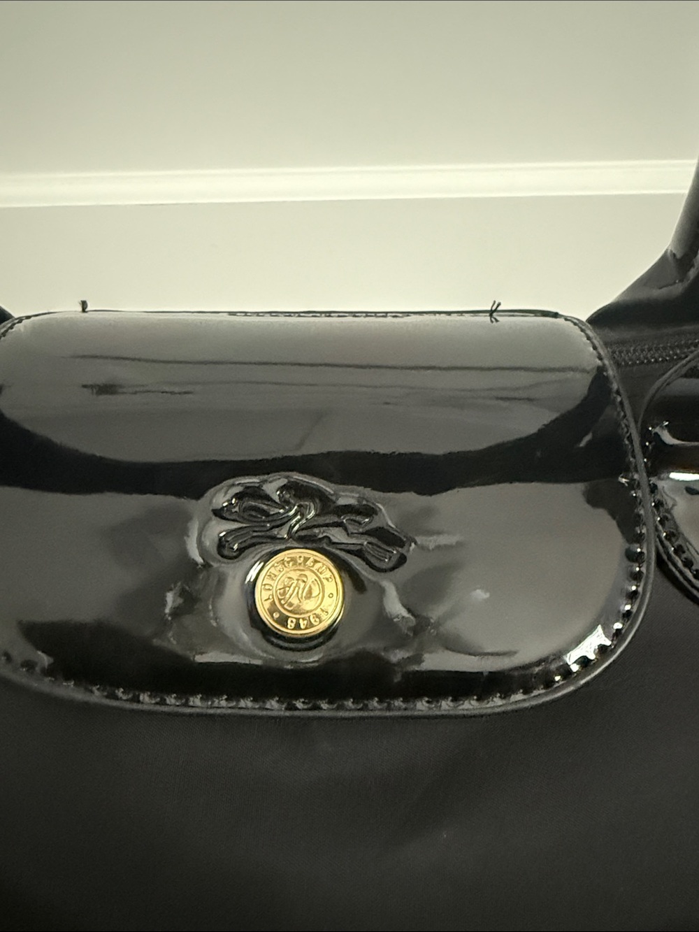 Longchamp My Pliage Signature Custom Handbag Black, Lightly Used - Picture 4 of 6